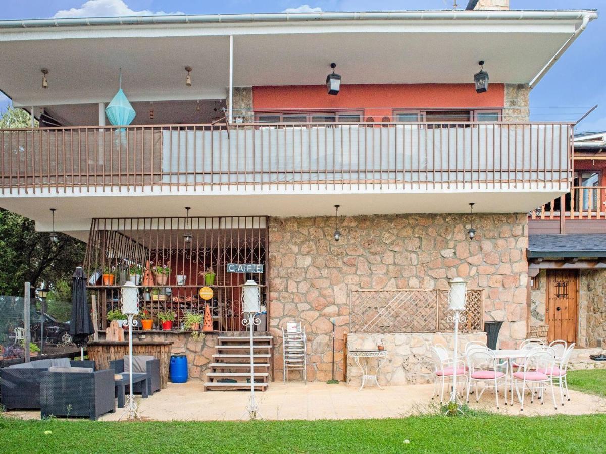 Rural Apartment With Shared Garden Pool And Spa Галапагар Номер фото